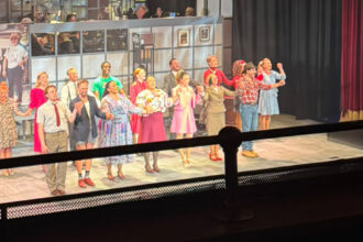 REVIEW- 9 to 5 The Musical – White Rock Theatre, Hastings - Eastbourne Newspaper