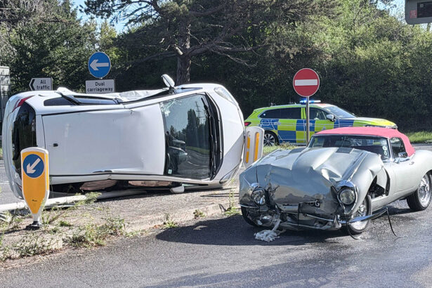Two taken to hospital after Hailsham classic car collision - Hailsham Newspaper